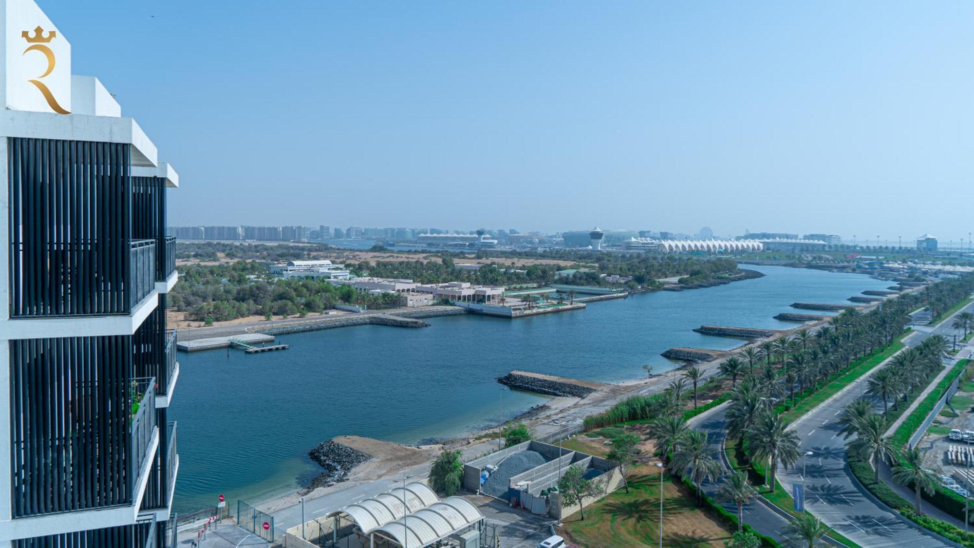 Apartment Cowboy Charm 1br On Yas Island Abu Dhabi